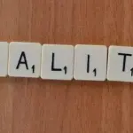 Reality: perché li disprezziamo tanto ma non possiamo fare a meno di guardarli?